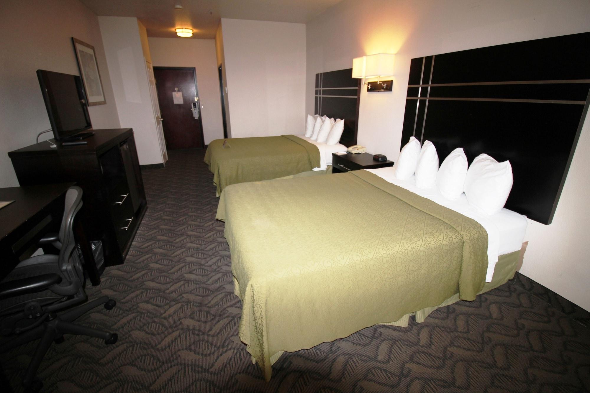 Quality Inn & Suites Airport West Salt Lake City Exterior photo