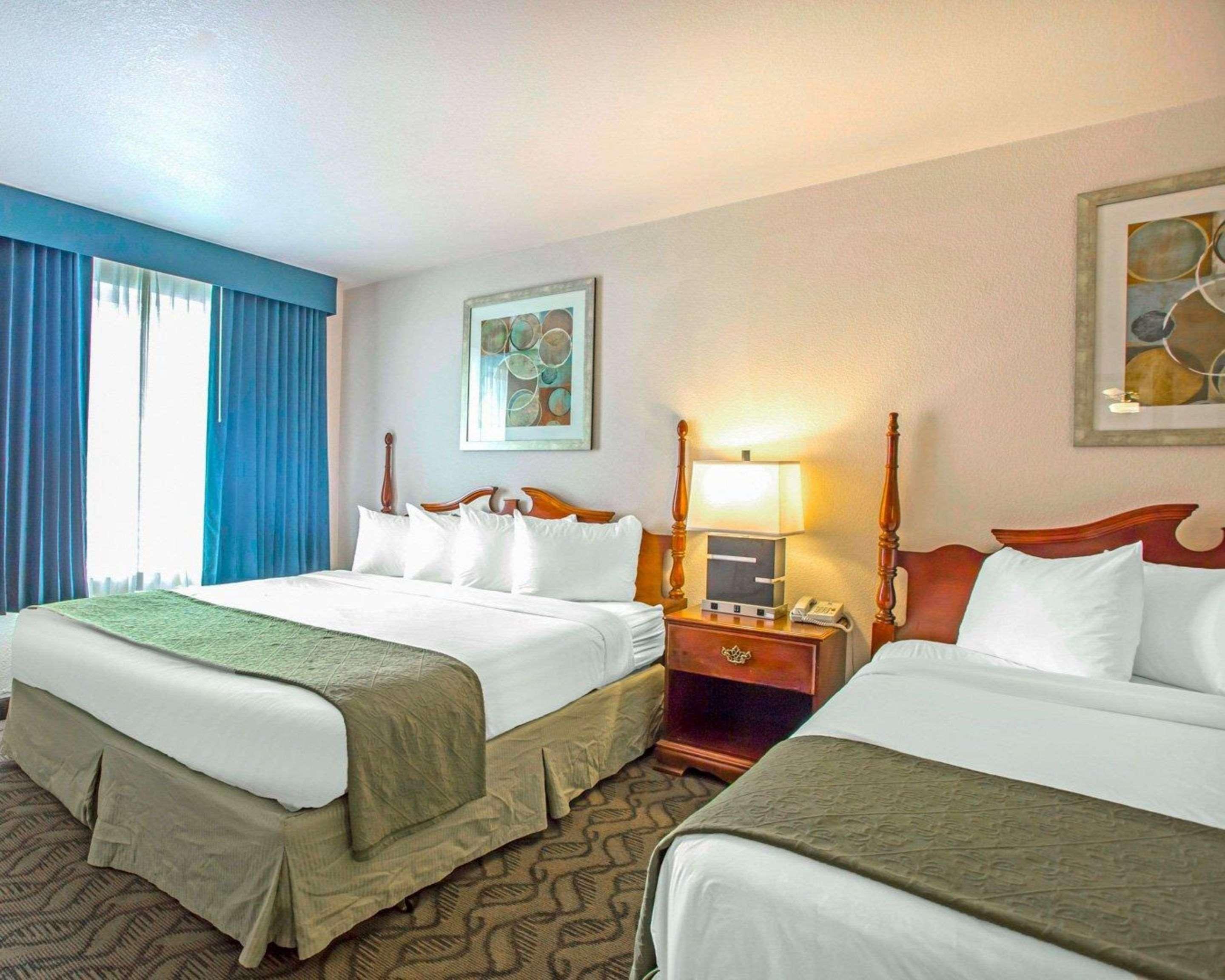 Quality Inn & Suites Airport West Salt Lake City Exterior photo